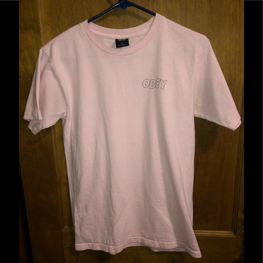 Pastel/light pink Obey Tee